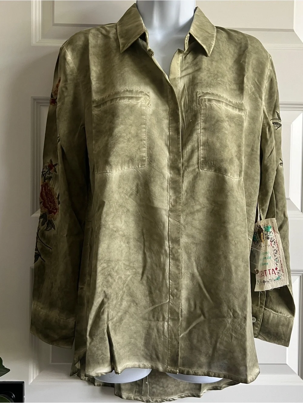 ARATTA Oversized Kate Shirt Embroidered Button Down Small Olive Distressed NWT - Picture 4 of 12